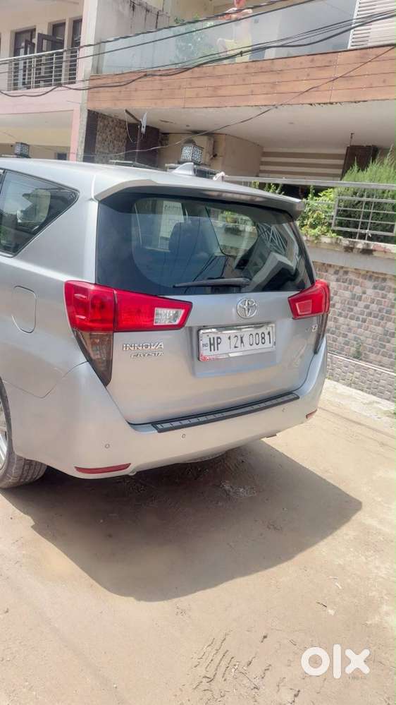 2022 Toyota Innova Crysta Gx