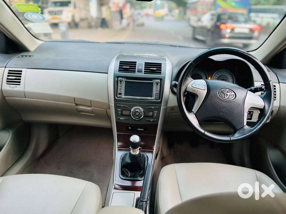 Toyota Corolla Altis G, 2013, Petrol