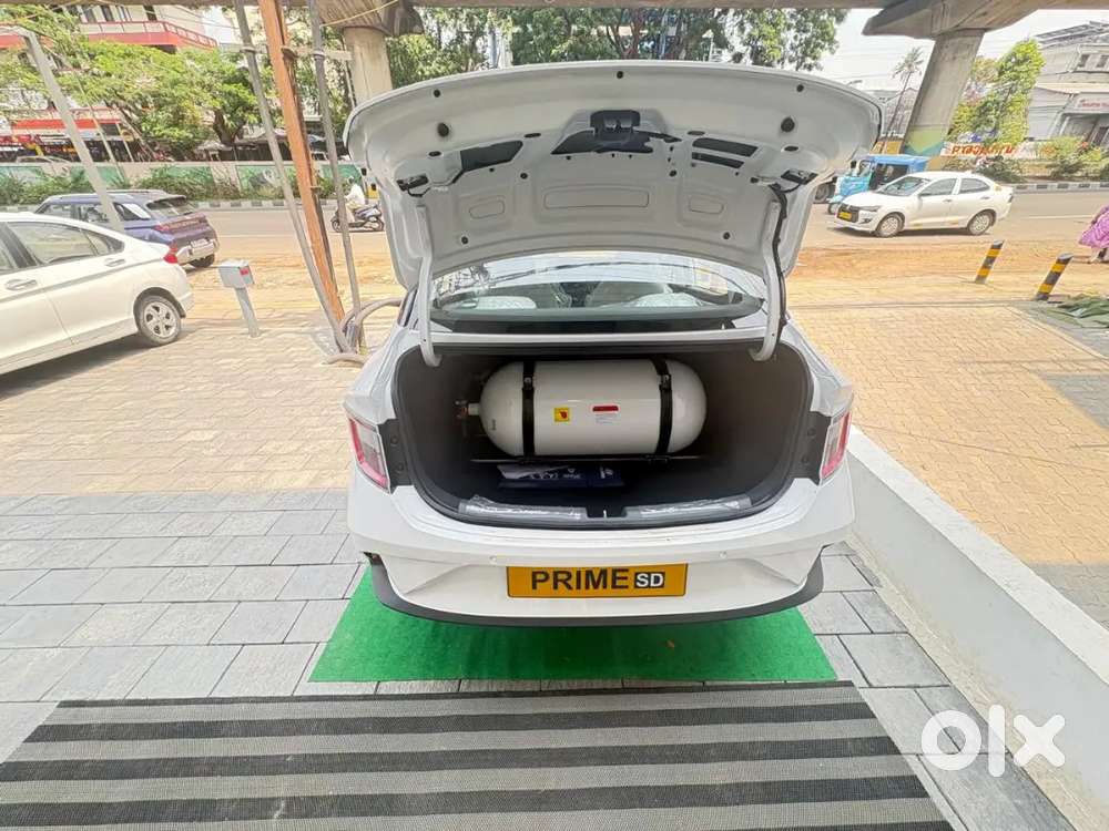 Hyundai Aura Prime Sd Cng