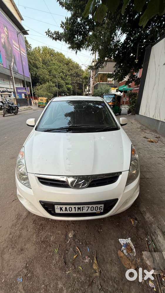Hyundai I20 Petrol Manual 2010