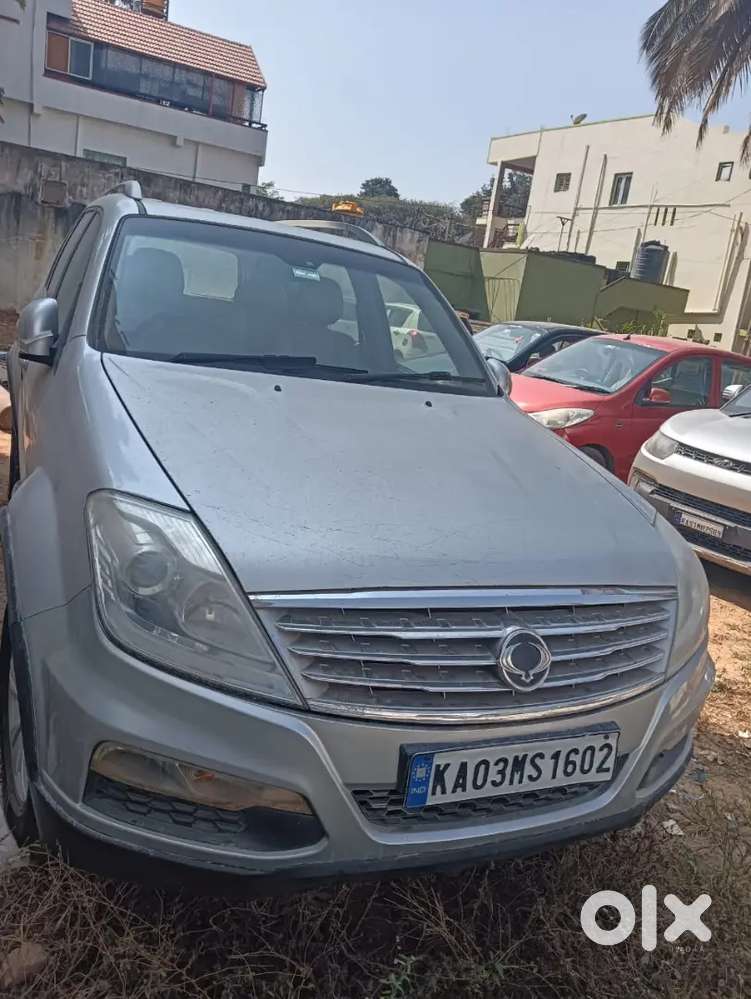 Mahindra Ssangyong Rexton 2013