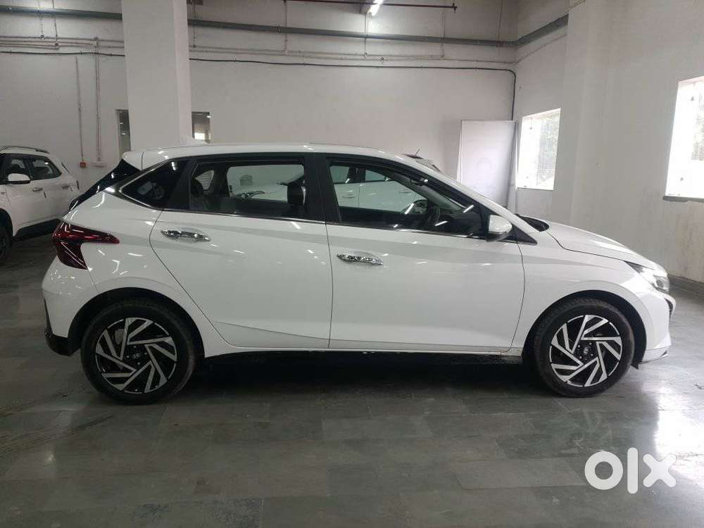 Hyundai New I20 1.2 Asta (o) Mt, 2025, Petrol
