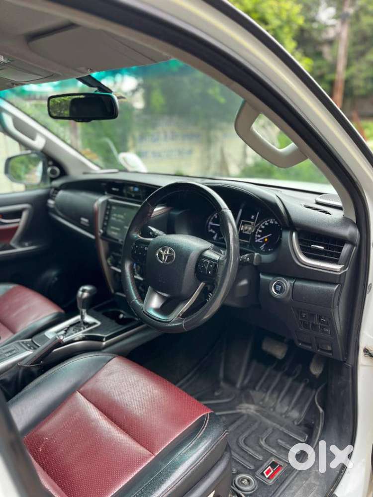 Toyota Fortuner Legender 4x4 At 2.8, 2023, Diesel