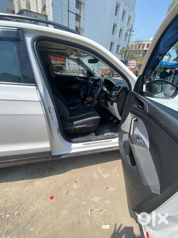 Skoda Kushaq 1.0 Tsi Ambition, 2025, Petrol