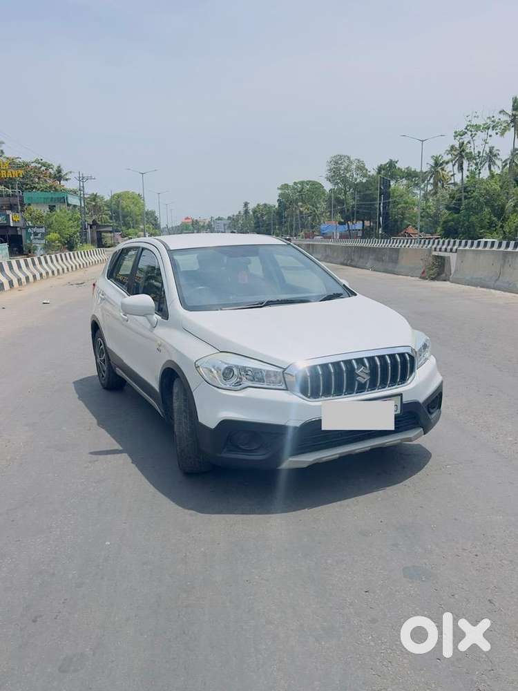 Maruti Suzuki S-cross 2017 Diesel Well Maintained