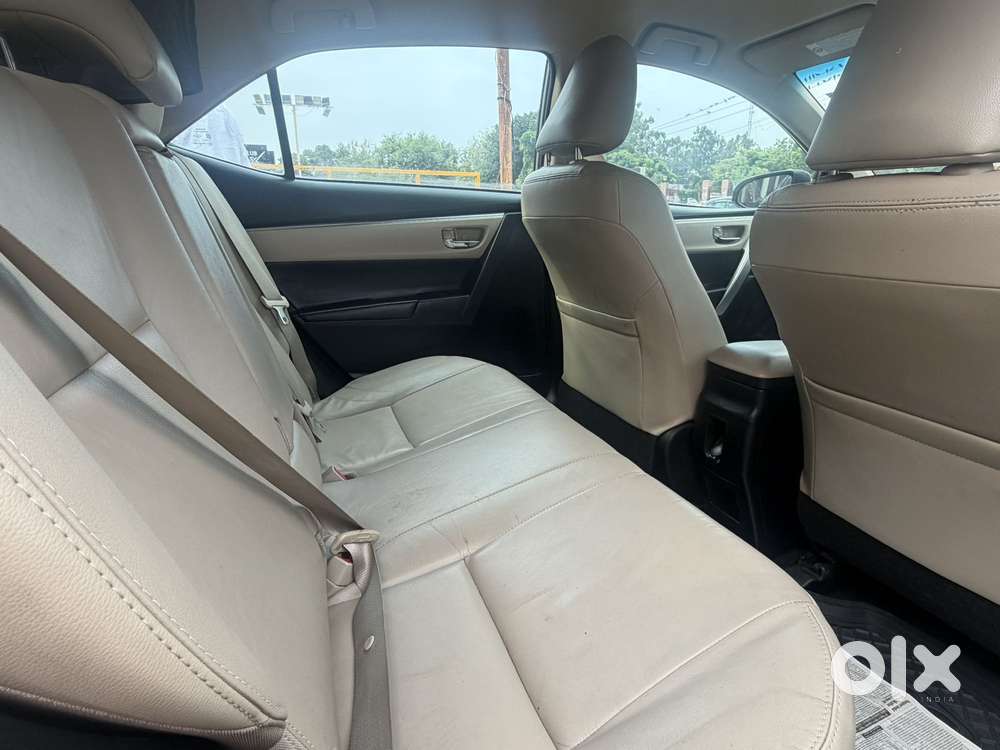 Toyota Corolla Altis Vl At, 2016, Petrol