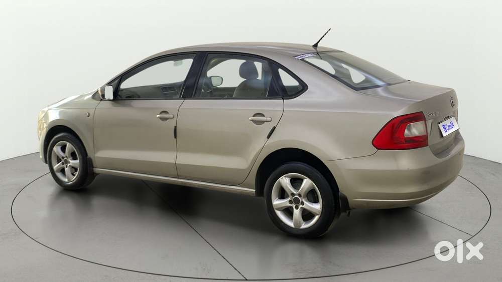 Skoda Rapid 2011-2013 1.6 Mpi At Ambition Plus, 2014, Petrol