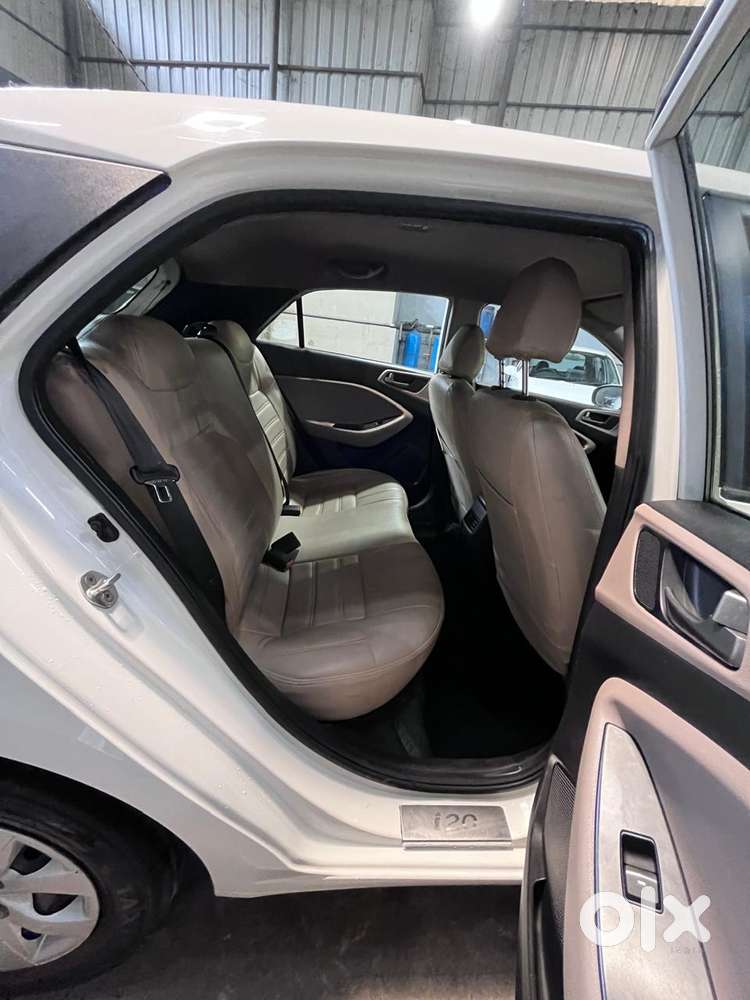 Hyundai I20 Petrol Spotz, 2015, Petrol