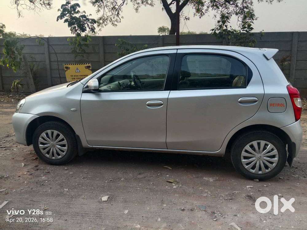 Toyota Etios Liva 2013-2014 G Sp, 2014, Petrol