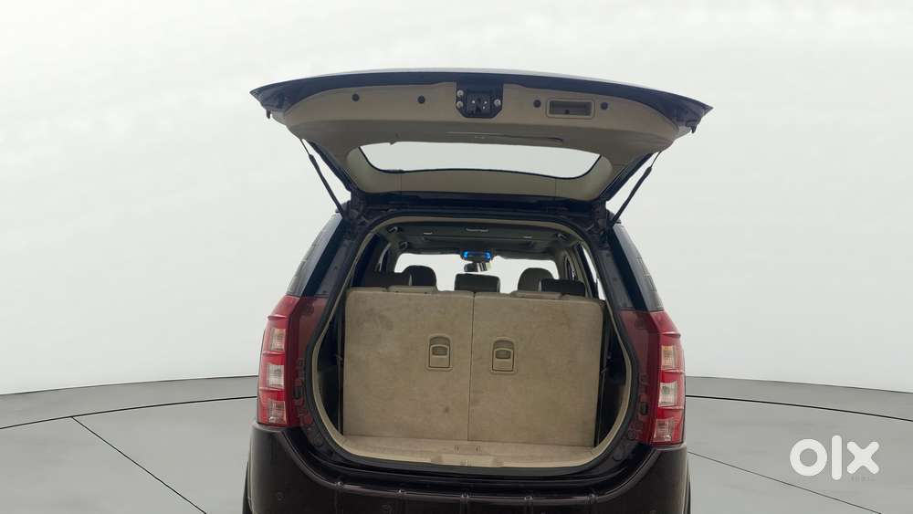 Mahindra Xuv500 2.2 W10, 2015, Diesel