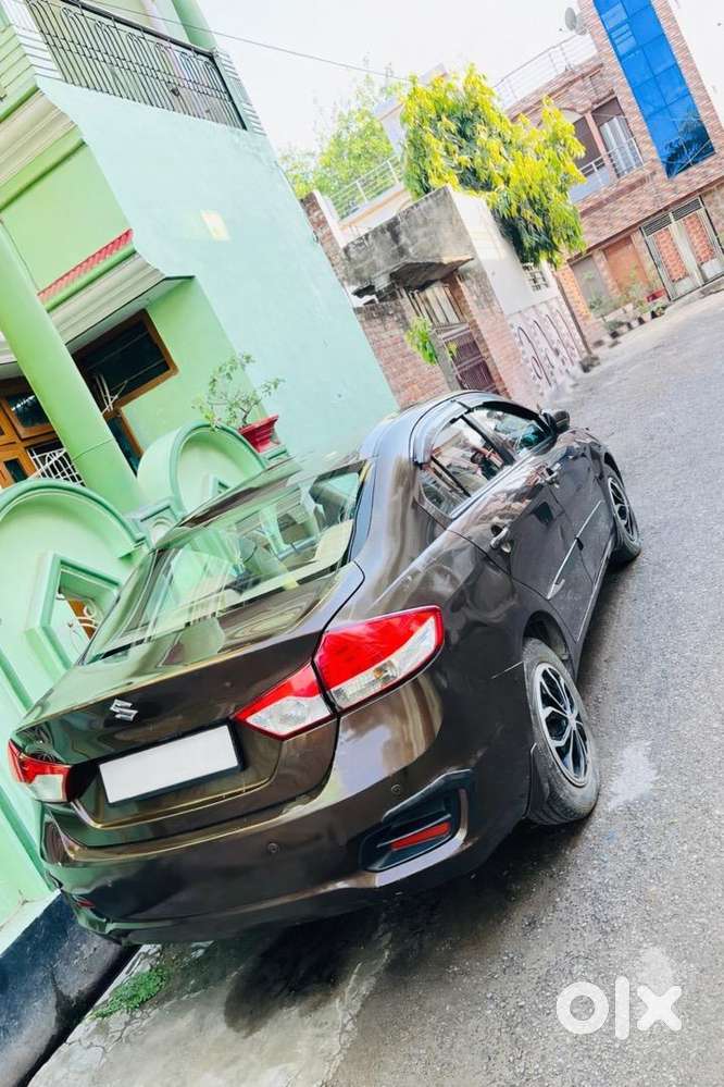 Maruti Suzuki Ciaz 2015 Diesel 85000 Km Driven