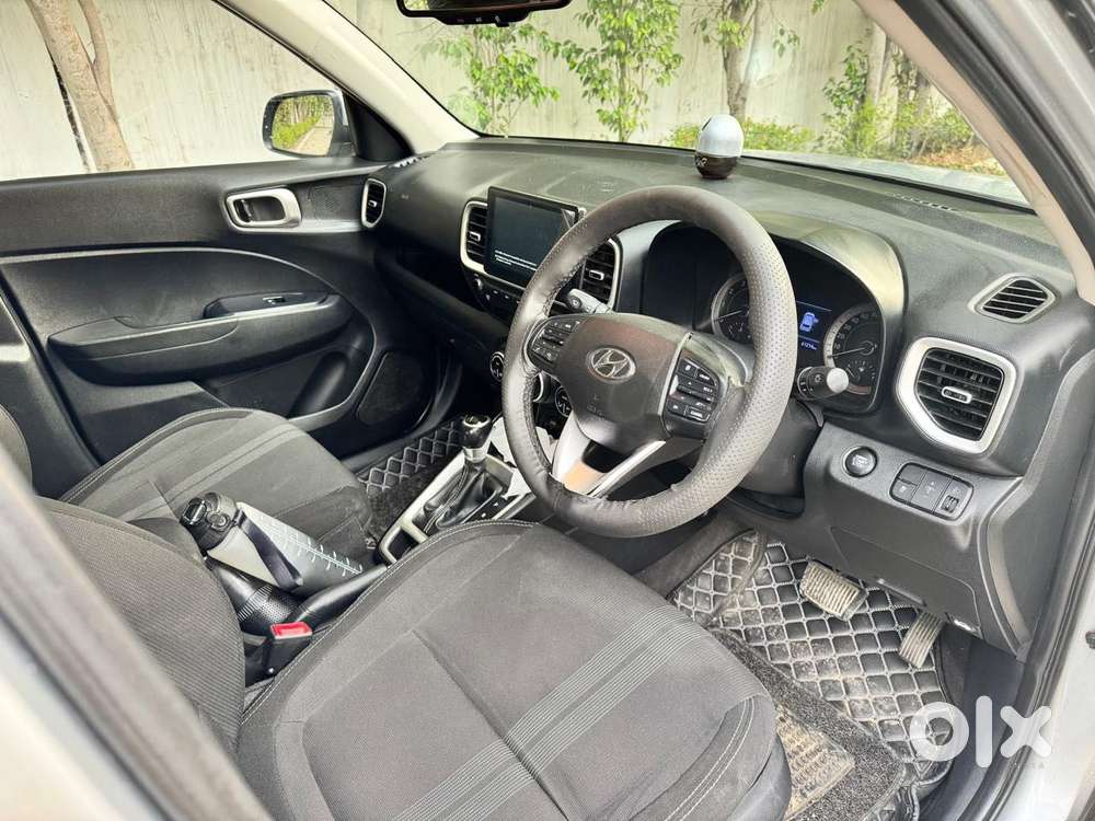 Hyundai Venue 1.0 Sx Turbo Dct, 2019, Petrol