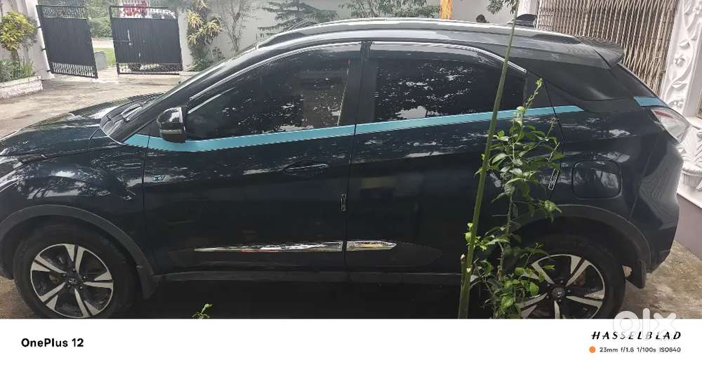 Tata Nexon Ev Max 2023 Plus Lux