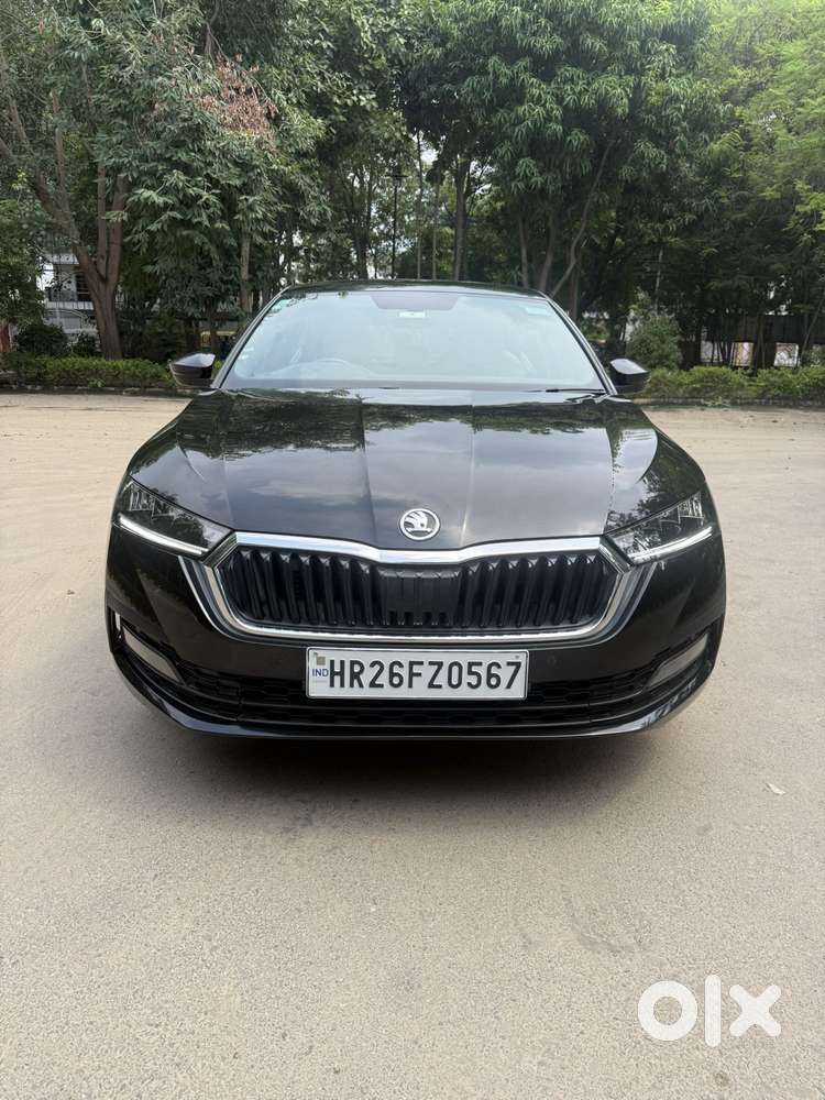 Skoda Octavia 2.0 Style Tsi At, 2022, Petrol