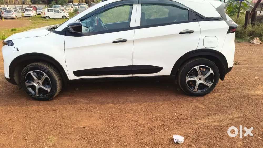 Tata Nexon Petrol 2024 Car