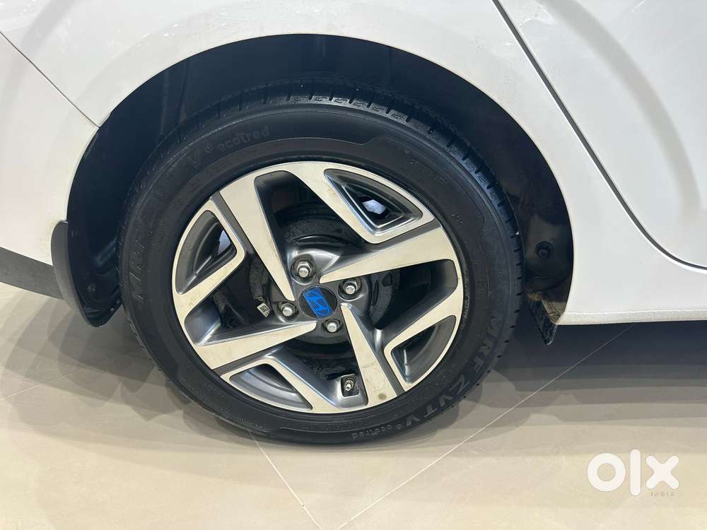 Hyundai Aura Sx 1.2 (o) Petrol, 2024, Petrol