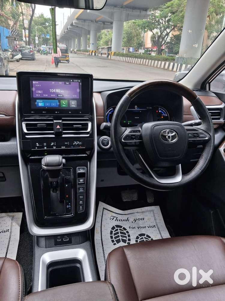 Toyota Innova Hycross 2.0 Vx Hybrid 7 Str, 2023, Petrol