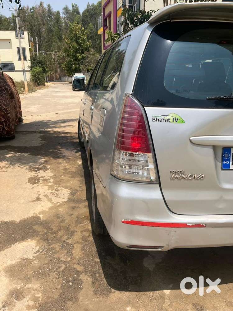 Toyota Innova 2011 Diesel Well Maintained