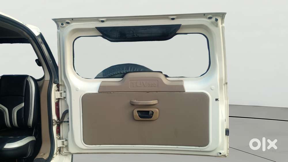 Mahindra Tuv 300 T8, 2018, Diesel