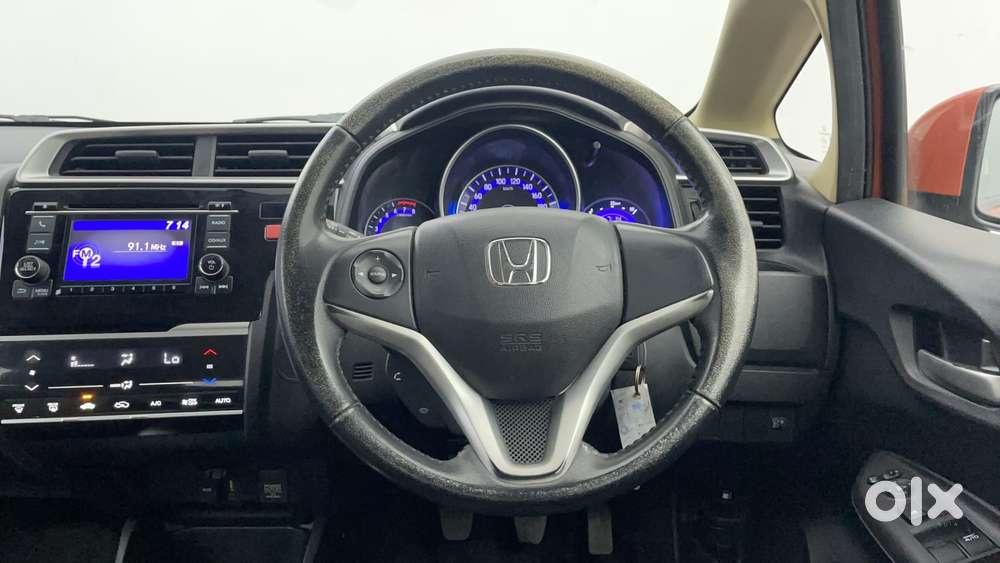 Honda Jazz [2020-2023] 1.2 V I-vtec Mt, 2016, Petrol