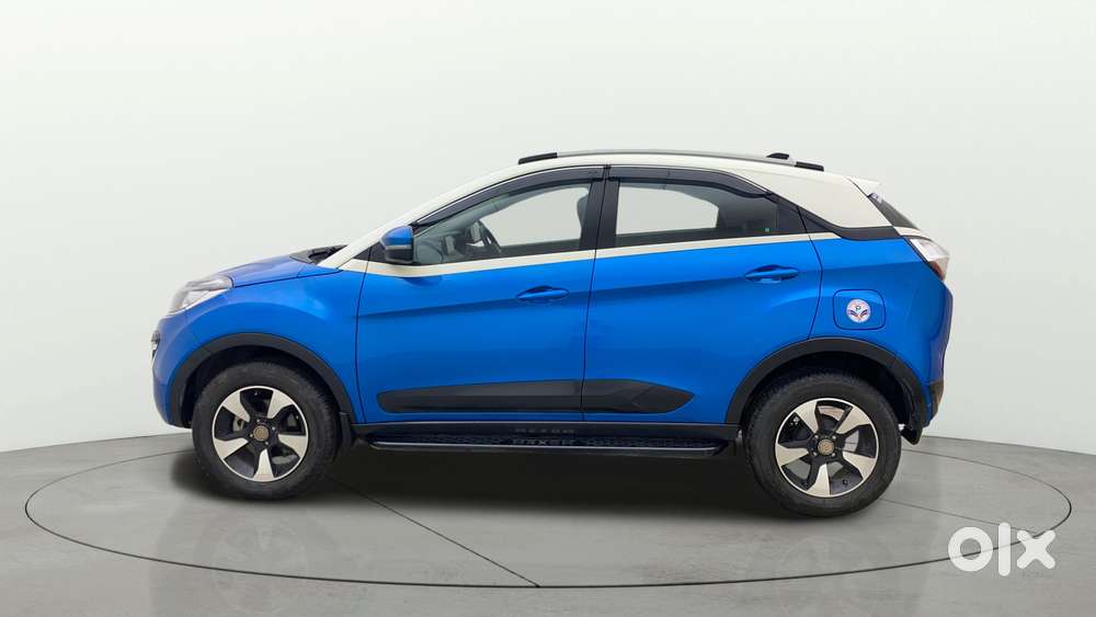 Tata Nexon 1.2 Revotron Xza Plus Dualtone, 2018, Petrol