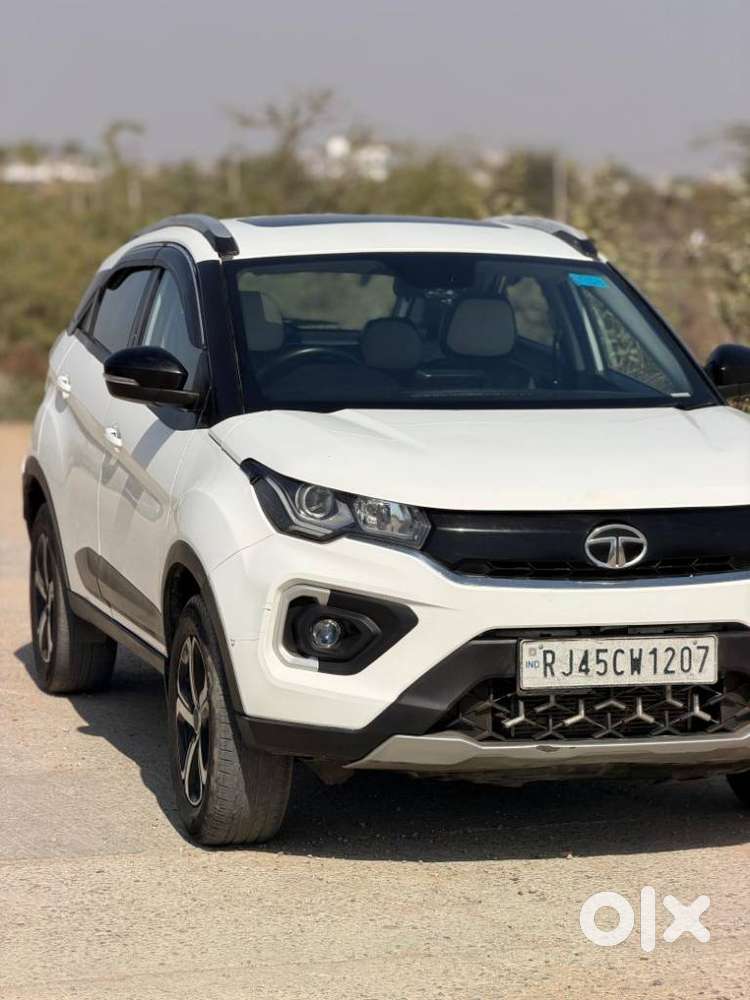 Tata Nexon 1.2 Revotron Xz Plus (s), 2023, Petrol
