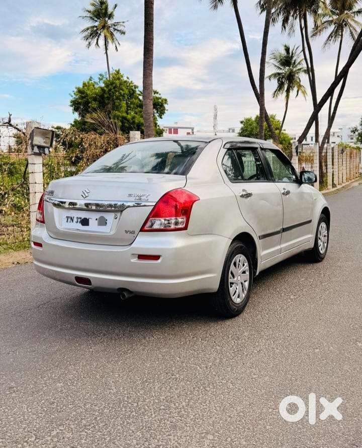 Maruti Suzuki Swift Dzire 1.2 Vxi Bsiv, 2011, Petrol