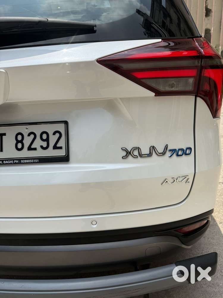 Mahindra Xuv700 2.0 Ax 7 Petrol At Luxury Pack Str, 2025, Petrol
