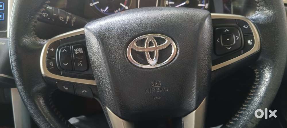 Toyota Innova Crysta 2.4 V 8 Str, 2018, Diesel