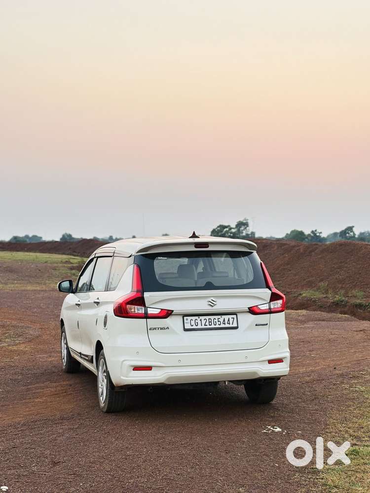 Maruti Suzuki Ertiga 1.5 Vxi, 2022, Petrol
