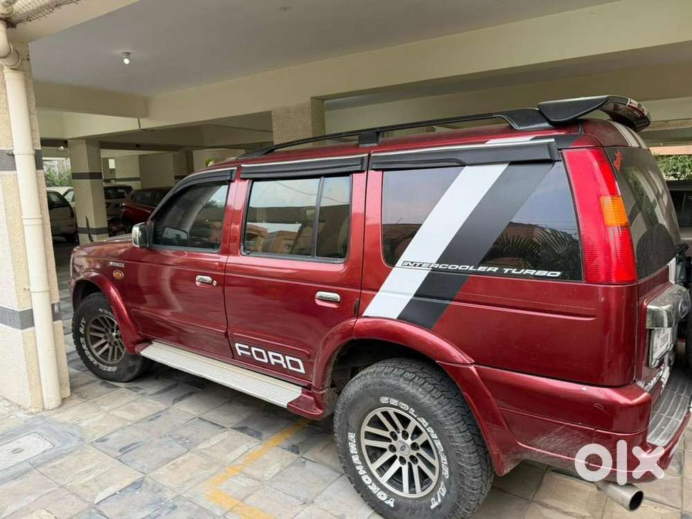 Ford Endeavour 2006 Diesel Good Condition. Recently Service Has Done