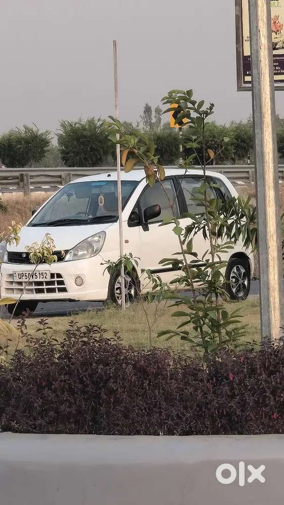 Maruti Suzuki Zen Estilo 2010