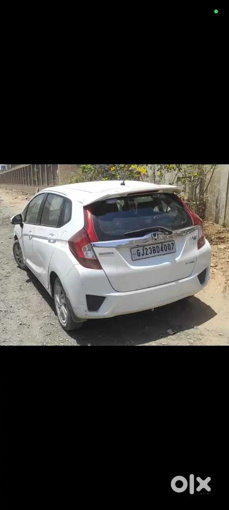 Honda Jazz Top Model In Good Condition With Genuine Kilometres