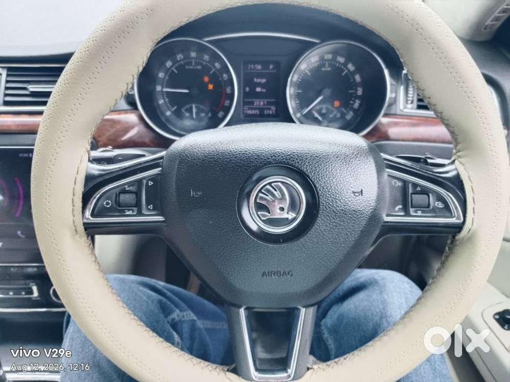 Skoda Superb Elegance 2.0 Tdi Cr At, 2014, Diesel