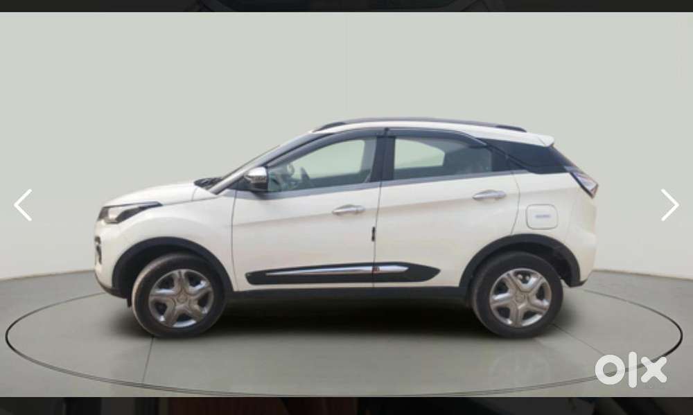 Tata Nexon Xm Sunroof Well Maintain