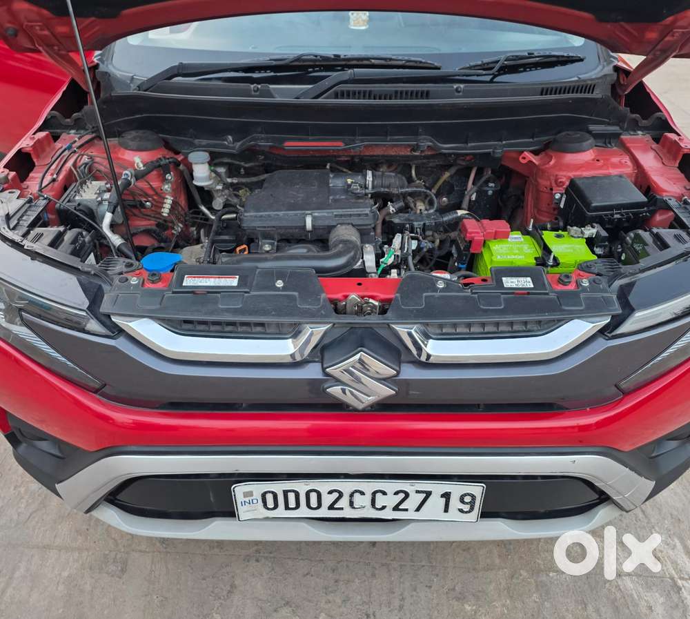 Maruti Suzuki Brezza 1.5 Zxi Smart Hybrid Dual Tone, 2023, Petrol
