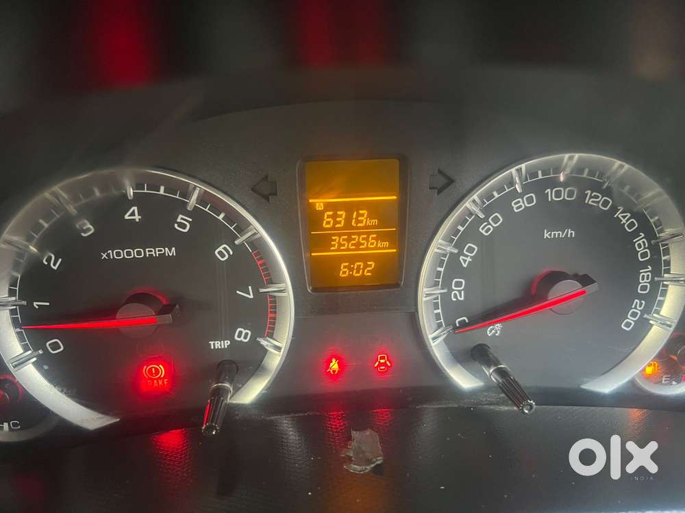 Maruti Suzuki Swift Vxi Glory Limited Edition, 2015, Petrol