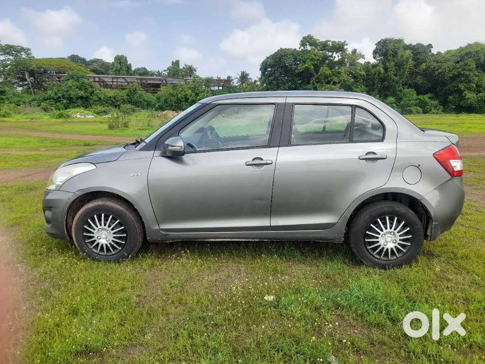 Maruti Suzuki Swift Dzire 1.2 Vxi Bsiv, 2013, Petrol