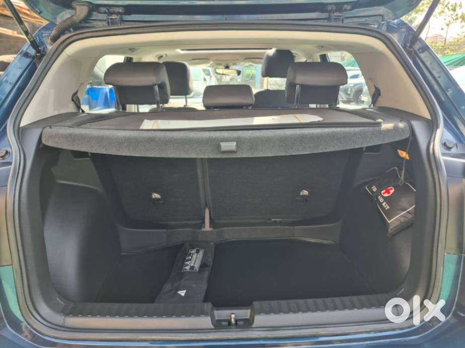 Volkswagen Taigun Topline 1.0 Tsi Mt (electric Seats), 2023, Petrol