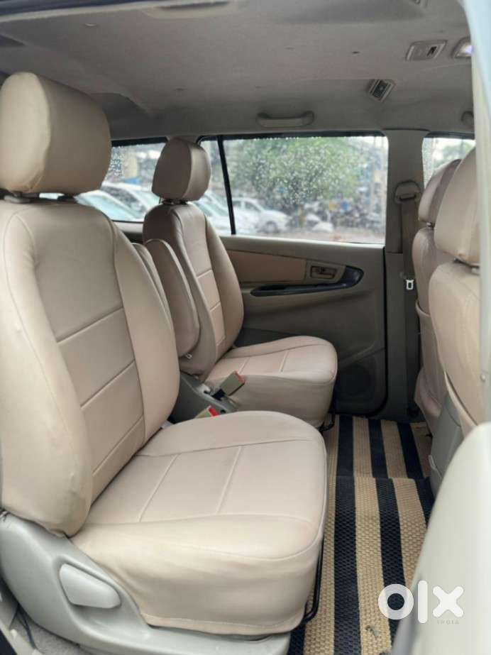 Toyota Innova 2.5 Gx 7 Str Bs-iii, 2013, Diesel