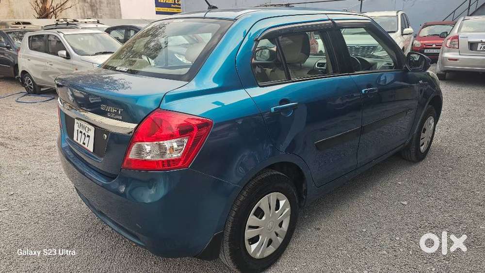 Maruti Suzuki Swift Dzire 1.2 Vxi Bsiv, 2013, Petrol