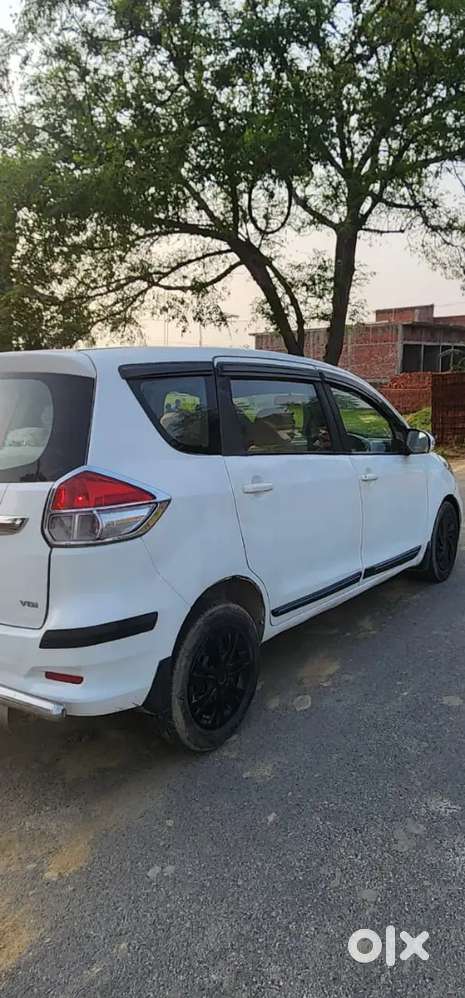 Maruti Suzuki Ertiga 2015 Diesel Manual