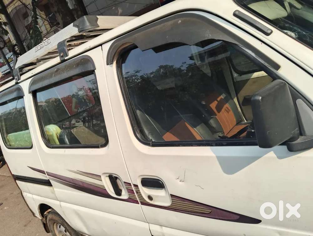 Maruti Suzuki Eeco 20 Smiles 7 Seater