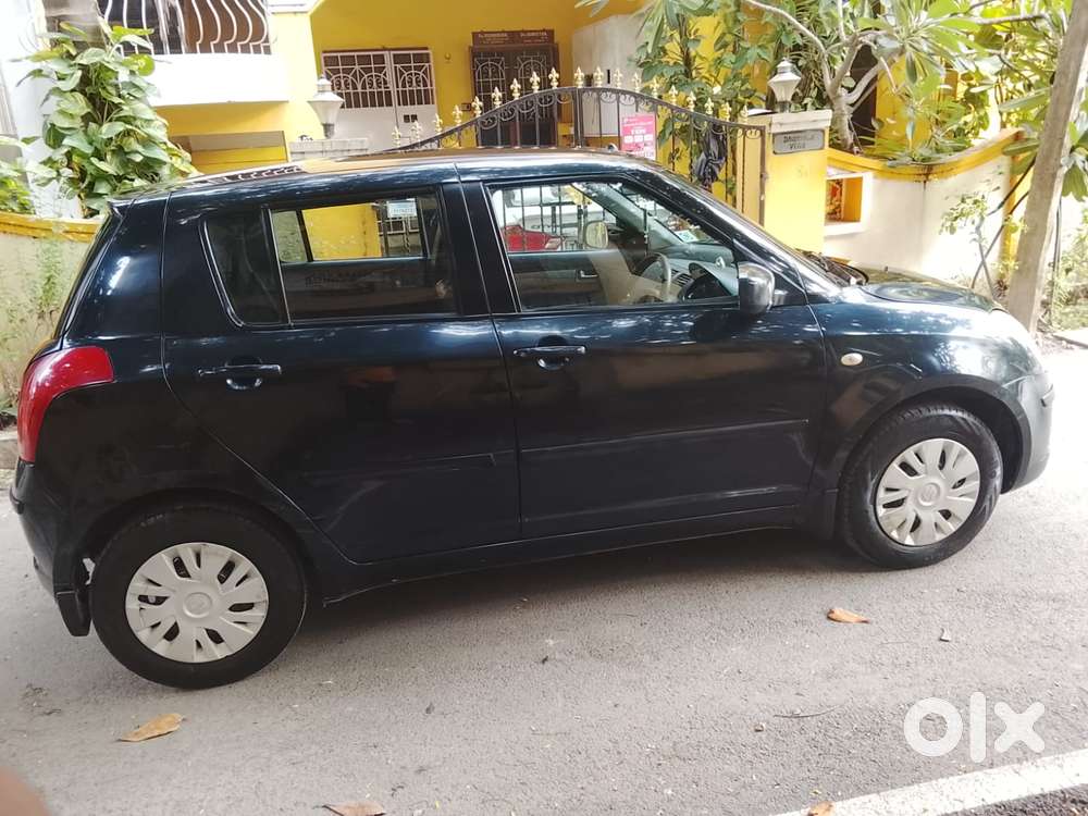 Maruti Suzuki Swift Vxi + Manual, 2006, Petrol