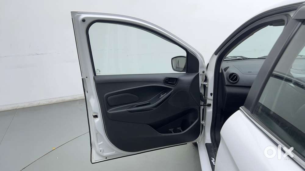 Ford Figo Titanium, 2020, Petrol