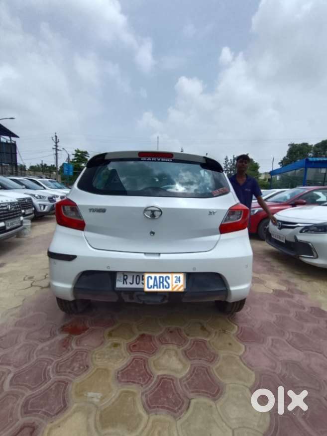 Tata Tiago 1.2 Revotron Xm, 2019, Petrol