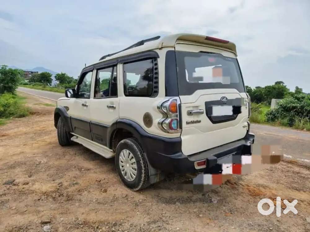 Mahindra Scorpio Diesel 2015