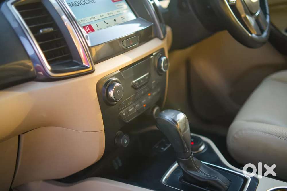 Ford Endeavour 3.2 Titanium At 4x4, 2017, Diesel