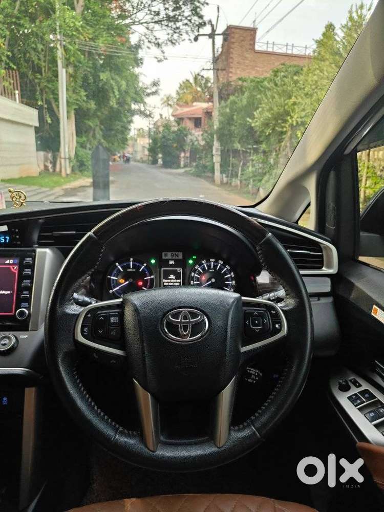 Toyota Innova Crysta 2.4 V, 2022, Diesel