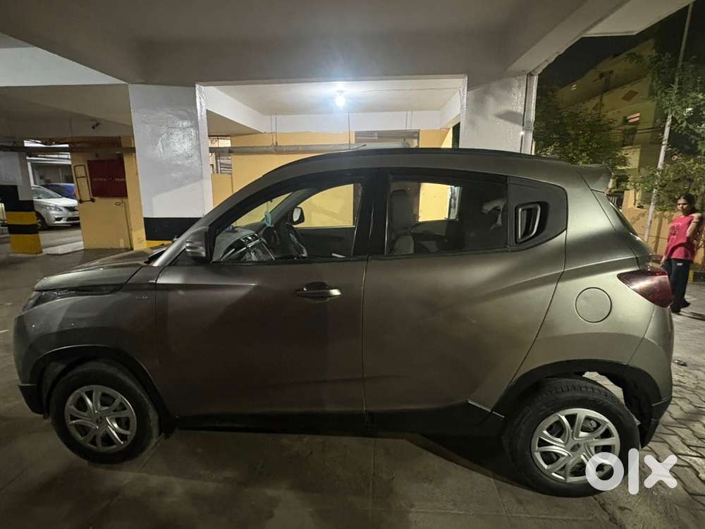 Mahindra Kuv100 Petrol 2016